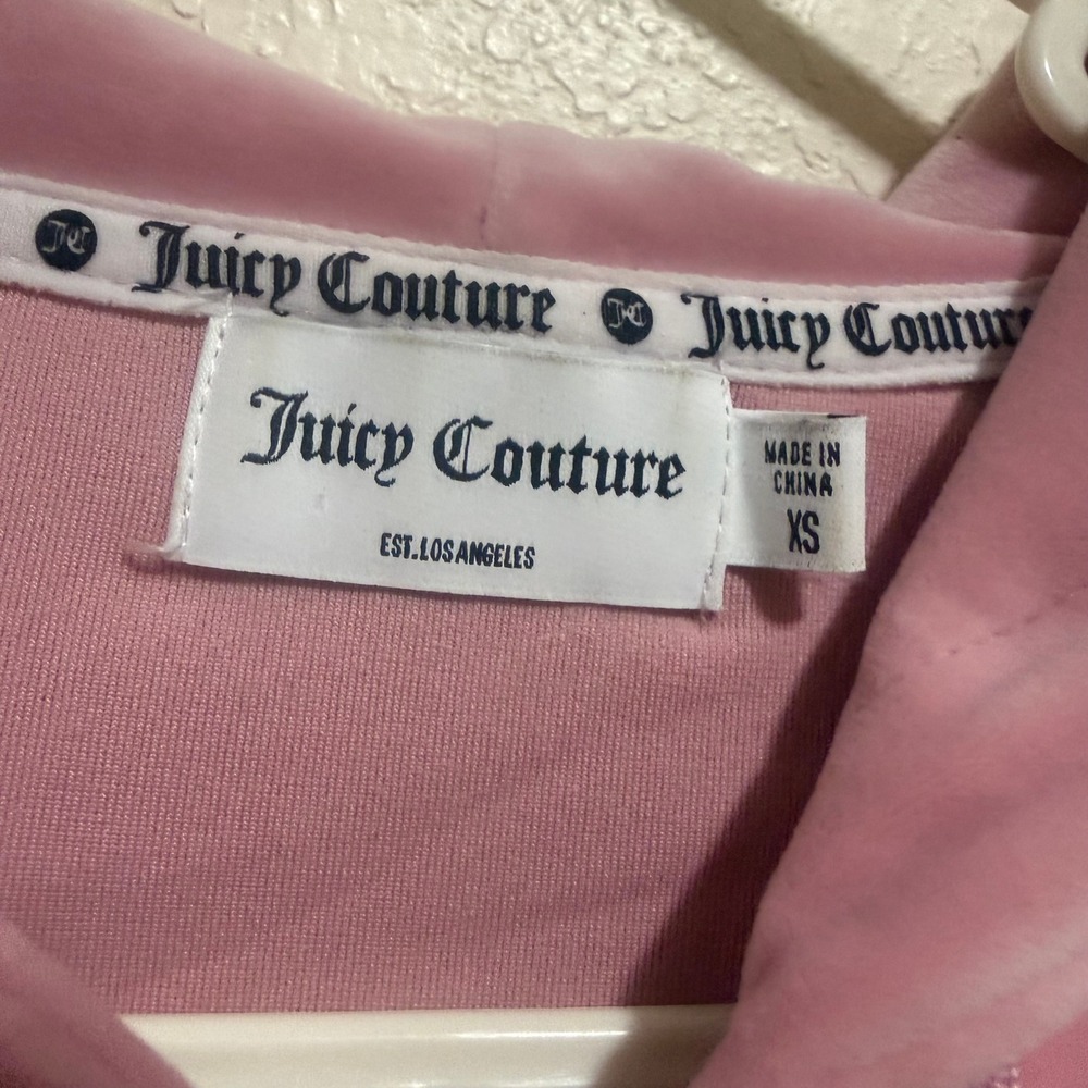 Juicy Couture Pink Velour Rhinestone Logo Zip Up Hoodie XS RN114186 Y2K Cropped‎ - Picture 2 of 12